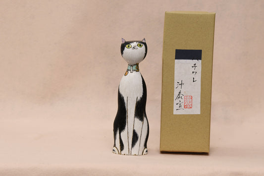 猫こけし(ハチワレ)/ HACHIWARE CAT Kokeshi Doll