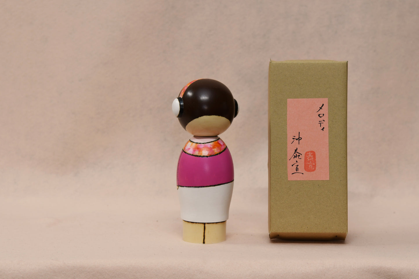 メロディ こけし/ MELODY Kokeshi Doll