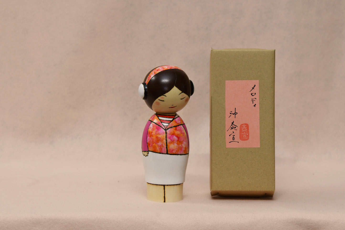 メロディ こけし/ MELODY Kokeshi Doll