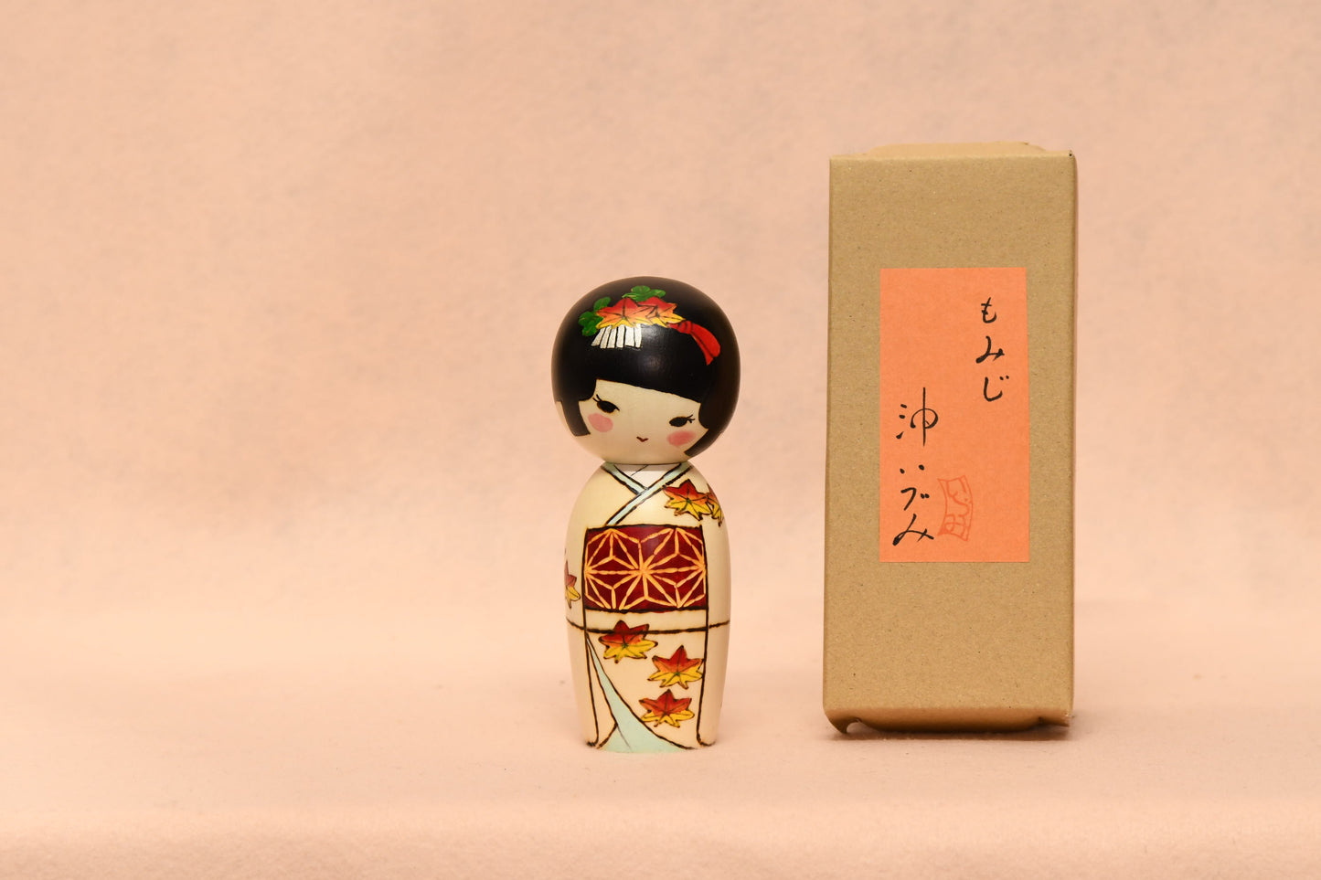 もみじ こけし/ MOMIJI Kokeshi Doll