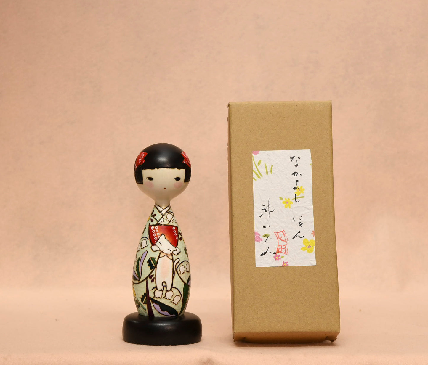 なかよし　にゃん　こけし（NAKAYOSHI　NYAN　KOKESHI　DOLL)