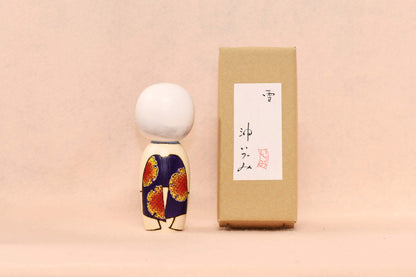 雪　こけし/ SNOW Kokeshi Doll